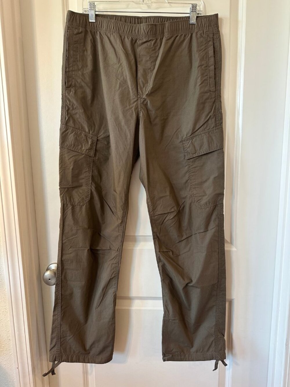H&M Men's Cargo Pants Olive Ripstop Regular Fit Elastic Waist NWT Size M